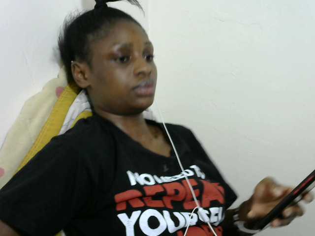 Snímky obrazovky vysielania hotprincess10