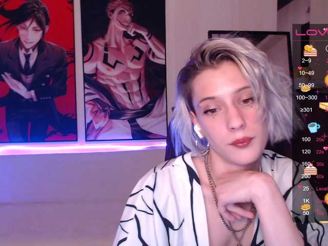 Snímky obrazovky vysielania HottiDevil