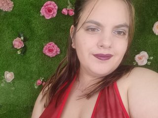 Erotický videohovor HugeTittiess