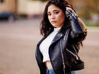 Erotický videohovor Iasima