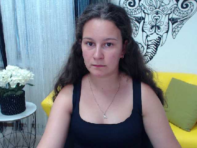 Snímky obrazovky vysielania ImCharming