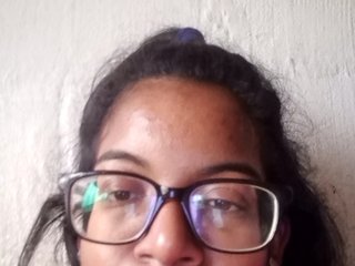 Erotický videohovor IndianBeaut