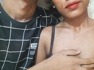 Erotický videorozhovor Indiancouple