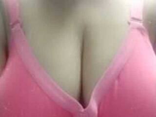 Erotický videohovor IndianEsha