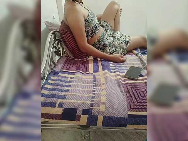 Snímky obrazovky vysielania Indianwife