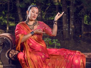 Erotický videohovor indirayaa