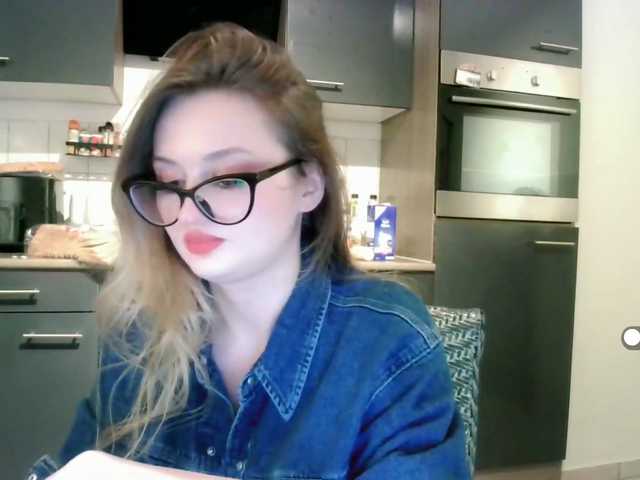 Snímky obrazovky vysielania Sunny_Bunny