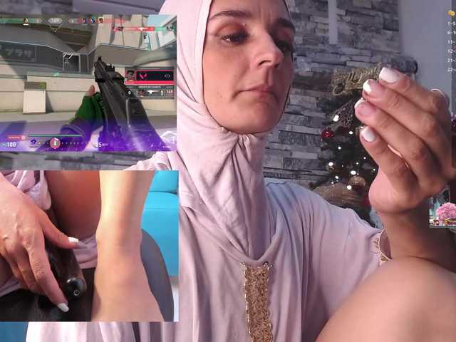 Snímky obrazovky vysielania IrisKarimm