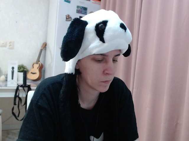 Snímky obrazovky vysielania IrwiTomboy