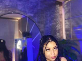 Erotický videohovor Isabellaa-03