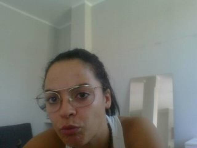 Snímky obrazovky vysielania ITALIANAGIRLS