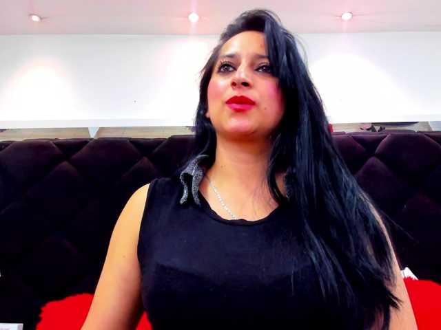 Snímky obrazovky vysielania Ivonne-Garcia
