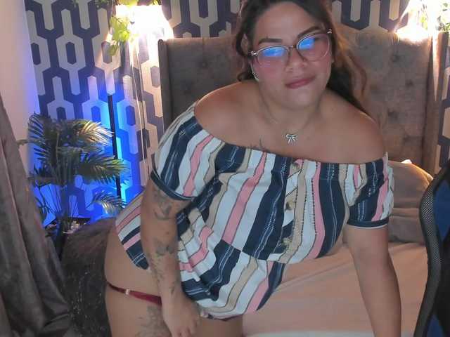 Snímky obrazovky vysielania Jadde-Shine