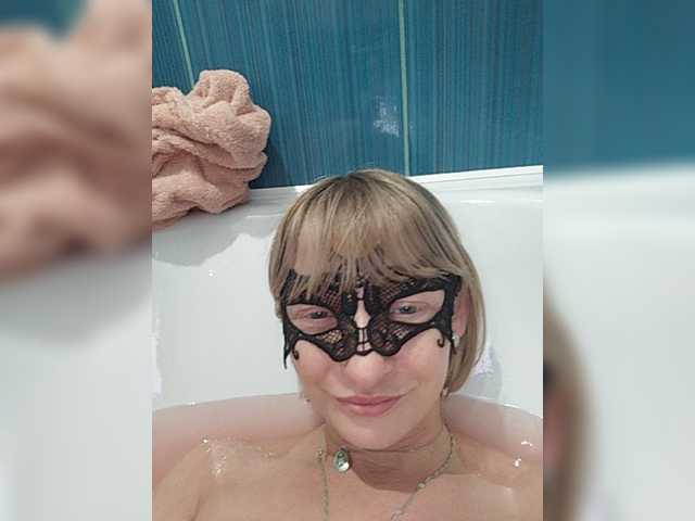 Snímky obrazovky vysielania MissJasmin