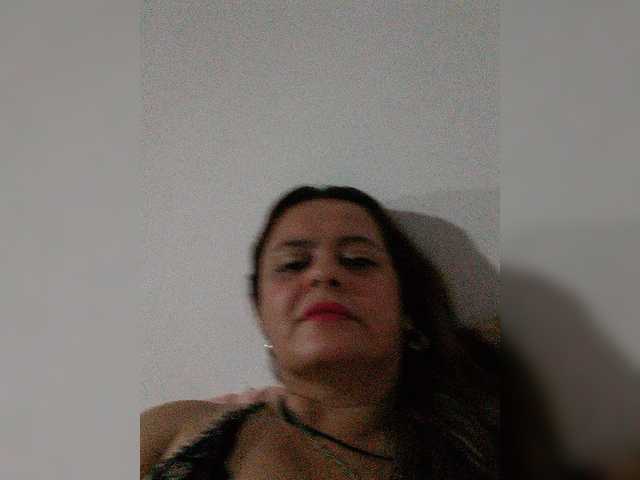 Snímky obrazovky vysielania JazminFerrer3