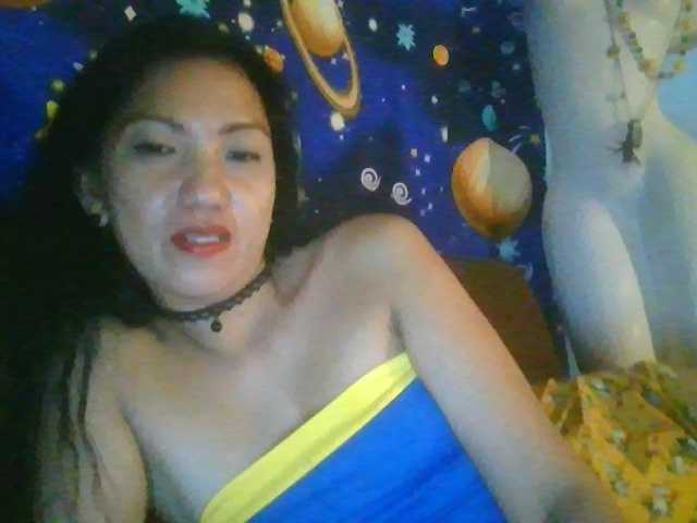 Snímky obrazovky vysielania Tina_Jade