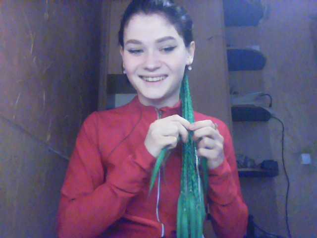 Snímky obrazovky vysielania jennydoll18