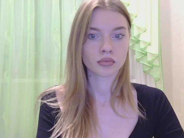 Snímky obrazovky vysielania Jessika-Peach
