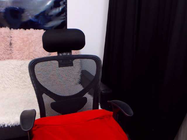 Snímky obrazovky vysielania jessicabrown