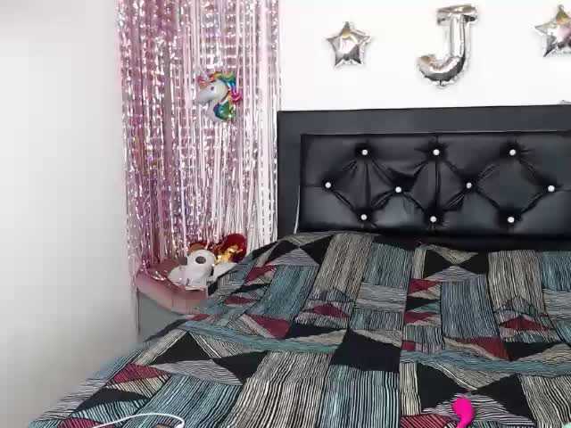 Snímky obrazovky vysielania Jessyllyn