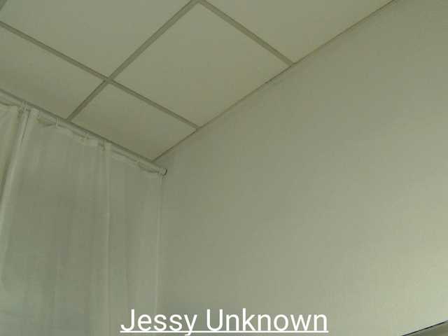 Snímky obrazovky vysielania JessyUnknown