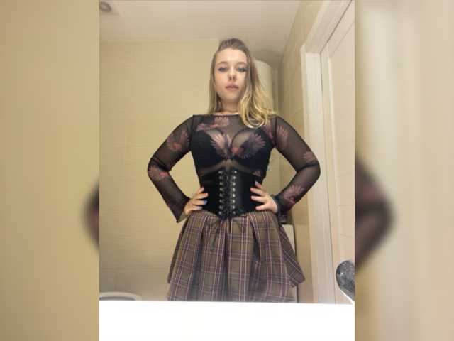 Snímky obrazovky vysielania jucieLussie