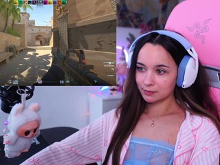 Erotický videohovor JuicyAngel