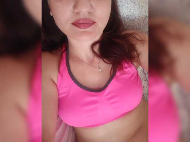 Snímky obrazovky vysielania _Sladkaya_