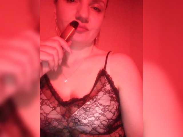 Snímky obrazovky vysielania _Sladkaya_