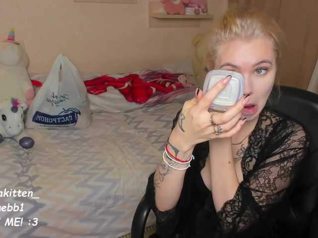 Snímky obrazovky vysielania juliaKit