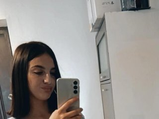 Erotický videohovor JussyFerggie