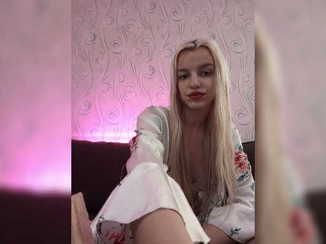 Snímky obrazovky vysielania Hungry-Bunnyy