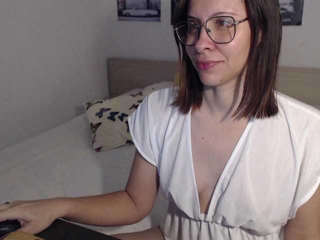 Fotografie JustMeXY7 LOVENSE ON, tits -100 toks, pussy -150 toks, naked and play -400 toks. Join me! :*