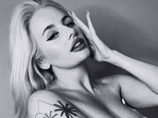 Erotický videohovor Kaleicarter