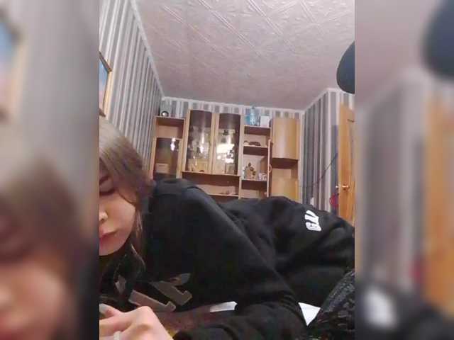 Snímky obrazovky vysielania Karina-alex2090