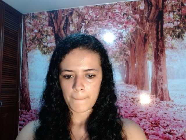 Snímky obrazovky vysielania kataraloud