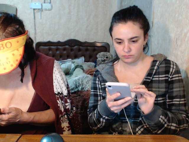 Snímky obrazovky vysielania Katernia48