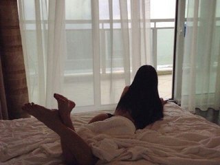 Erotický videohovor KatieBabe18