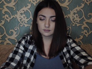 Snímky obrazovky vysielania KattyCandy