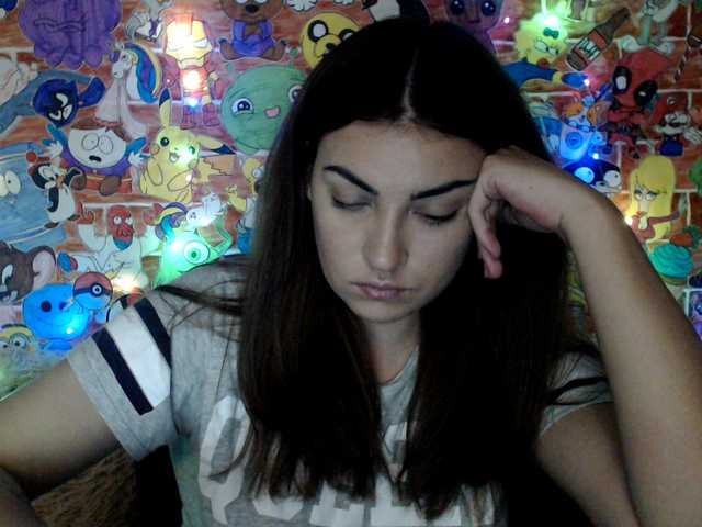 Snímky obrazovky vysielania KattyCandy