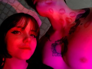 Erotický videohovor KawaiiHornyArtists