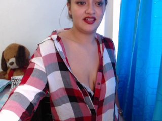 Snímky obrazovky vysielania keilysexy21