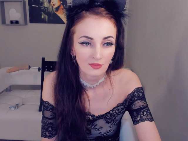 Snímky obrazovky vysielania Kelarini