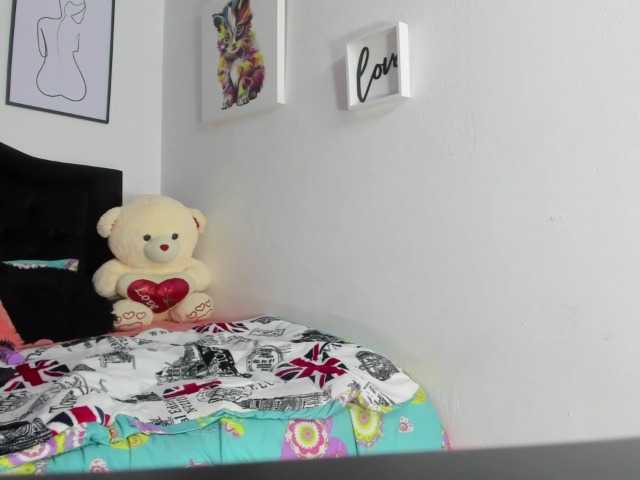 Snímky obrazovky vysielania Kendall-sexy