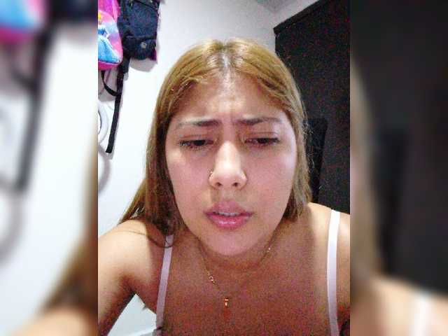 Snímky obrazovky vysielania Kendall-sexy