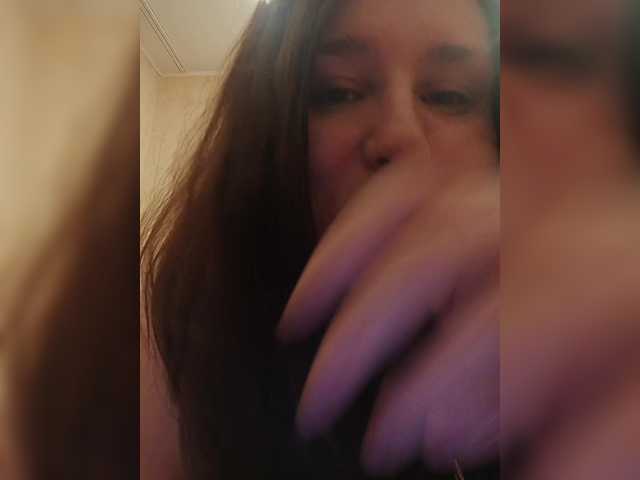 Snímky obrazovky vysielania Kendis24