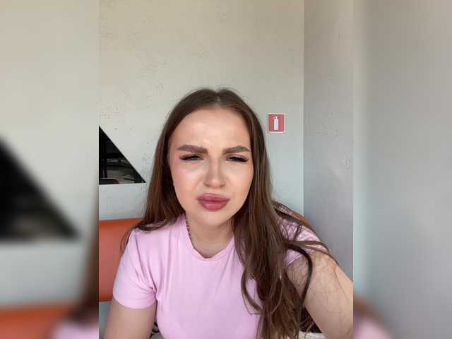 Snímky obrazovky vysielania -Alexa-999-
