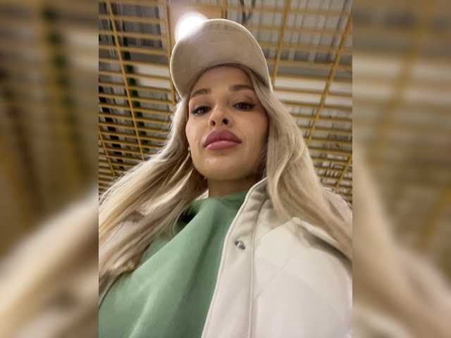 Snímky obrazovky vysielania -Alexa-999-