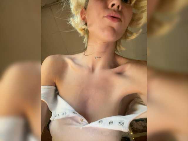 Snímky obrazovky vysielania KiKas__so