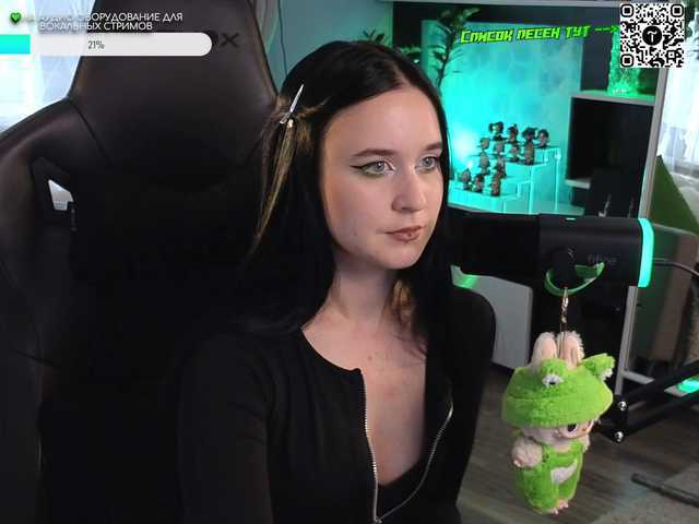Snímky obrazovky vysielania Kira_Li_Lime